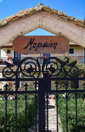 Гостиница Mirsini Apartments  Агиос Георгиос